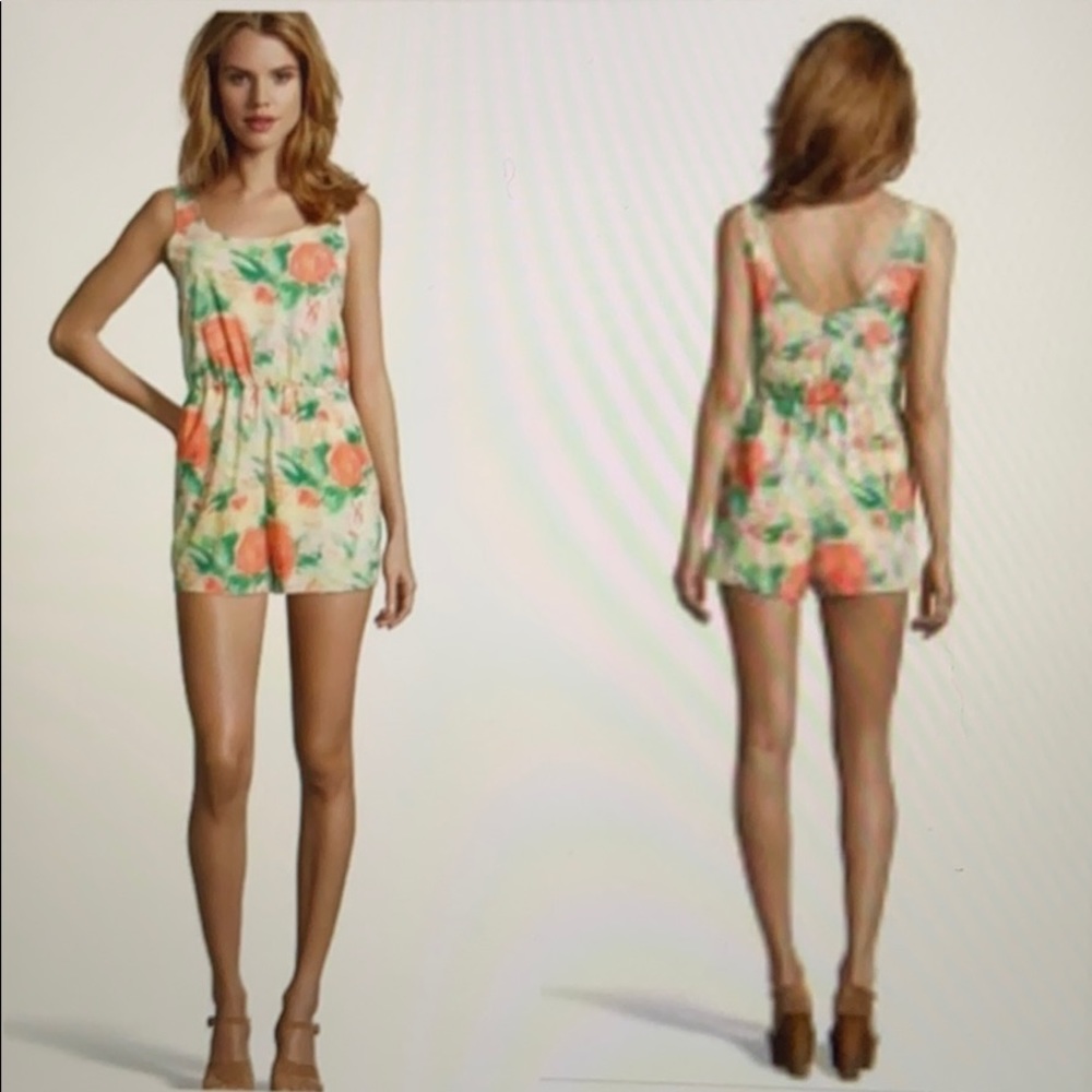 Alice + Olivia Naleigh Floral Blouson Romper